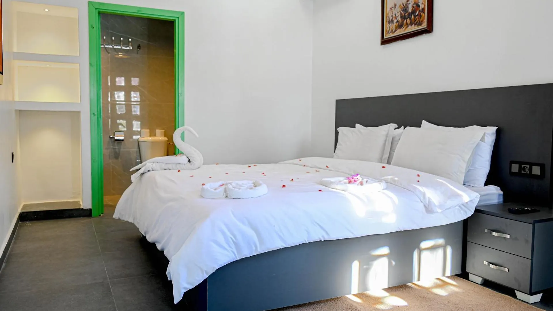 Guest House Qodwa Sidi Abdallah Ghiat