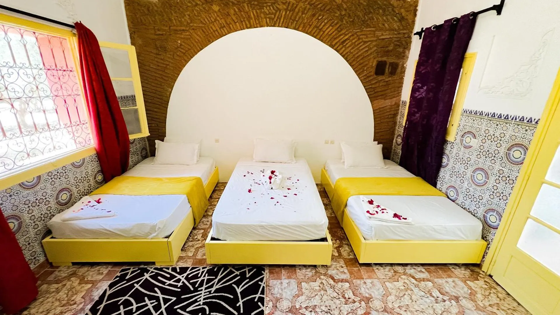 Guest House Qodwa Sidi Abdallah Ghiat